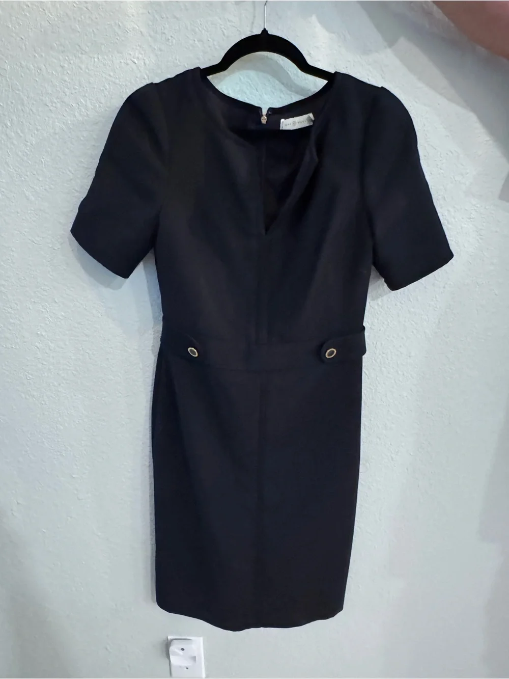 Tory Burch Black Short-Sleeve Midi Sheath Dress with Back Zip